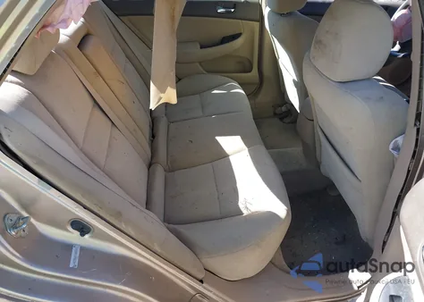 2005 Honda Accord 2.4 Lx from USA, damaged, VIN 1HGCM56435A095634